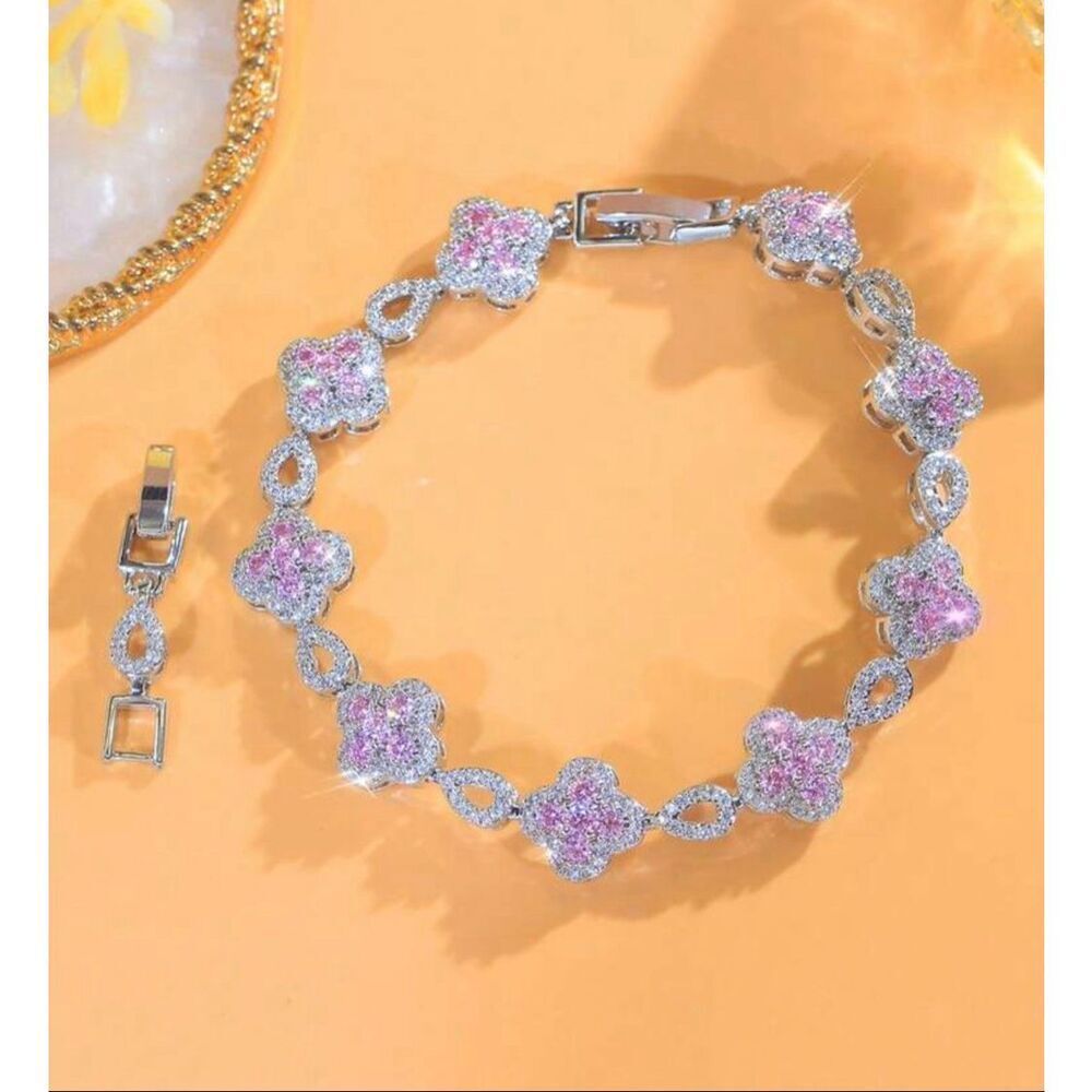 Pink Clover Bracelet